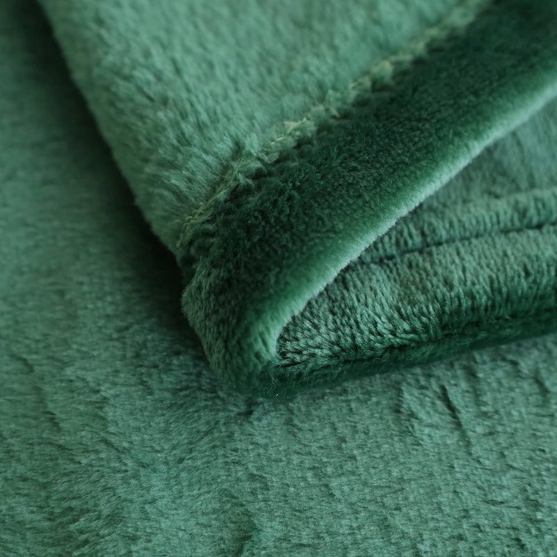 SOCHOW Flannel Fleece Blanket Twin Size, All Season Lightweight Super Soft Cozy Blanket for Bed or Couch, Green(60inch X80'') - Image 3